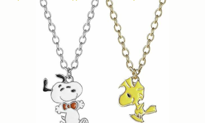 peanuts womens snoopy and woodstock red crystal heart necklace 18